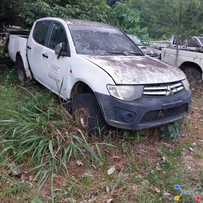 L200 MITSUBISHI