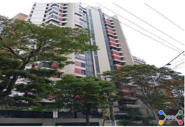 APARTAMENTO COM 303,70m² DE ÁREA PRIVATIVA