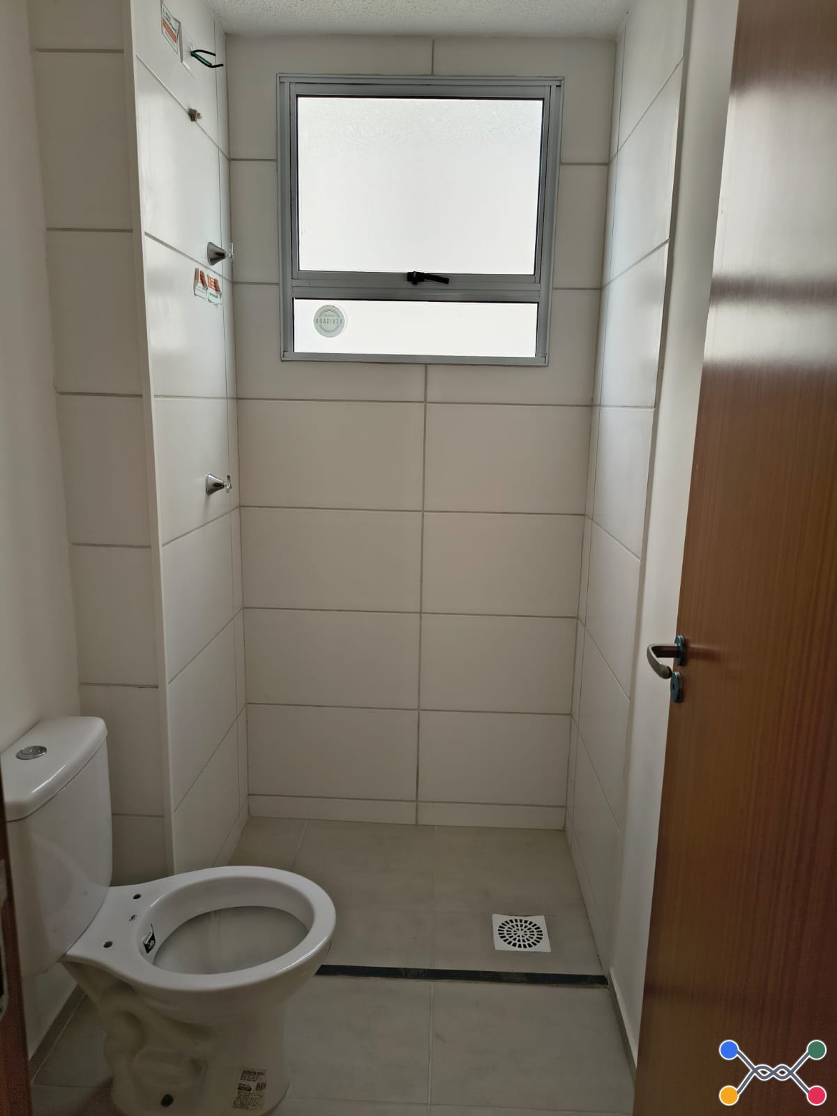 Apartamento Condomínio, Residencial, 2 dormitório(s), 1 vaga(s) de garagem