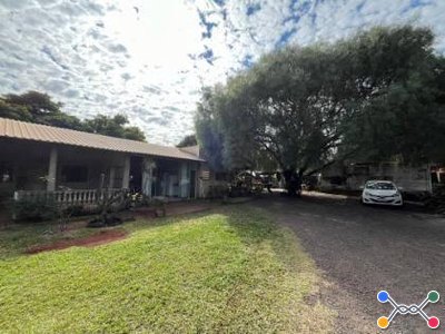 Casa à venda na Rua Idalina Lúcia Pereira - Apucarana/PR Código: 02.27125