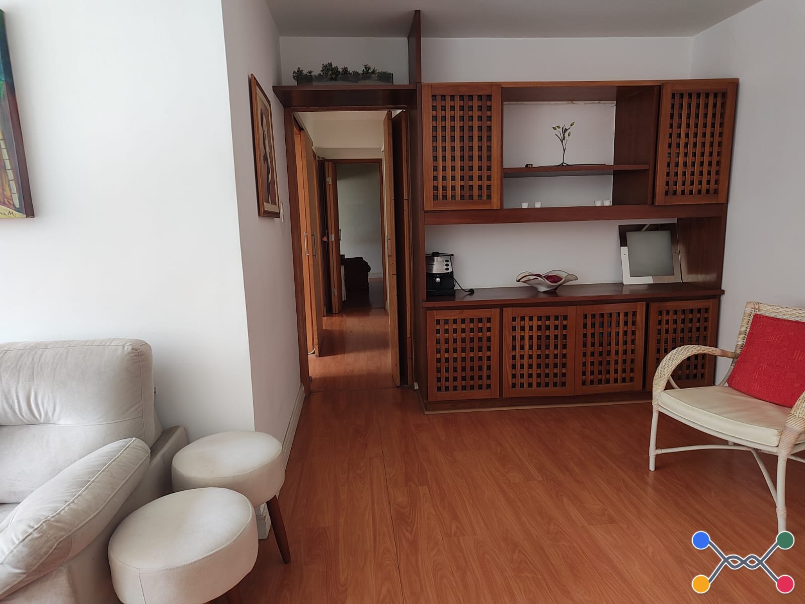 Apartamento Condomínio, Residencial, 2 vaga(s) de garagem