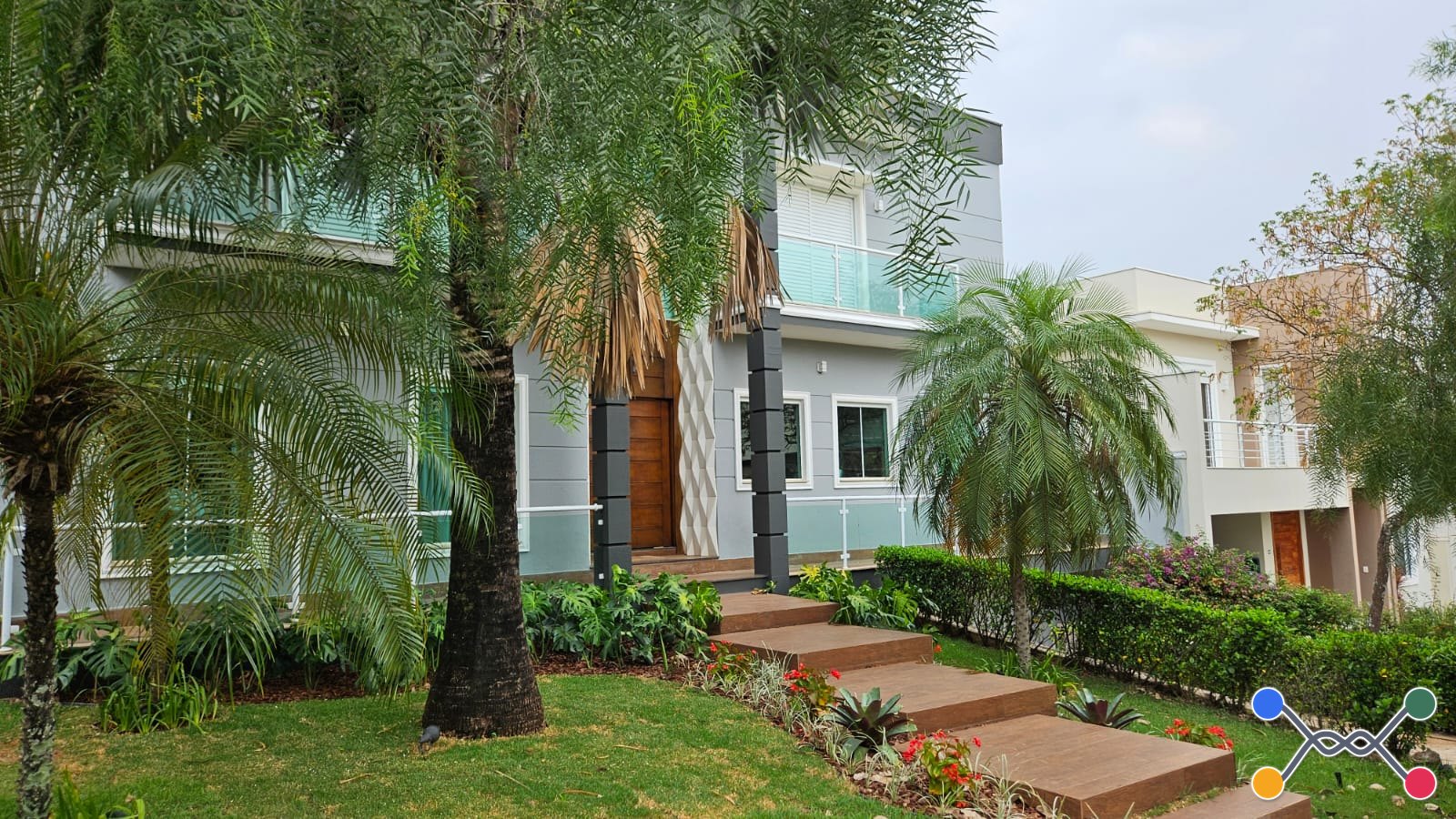Casa Condomínio, Residencial, 5 dormitório(s), 6 vaga(s) de garagem