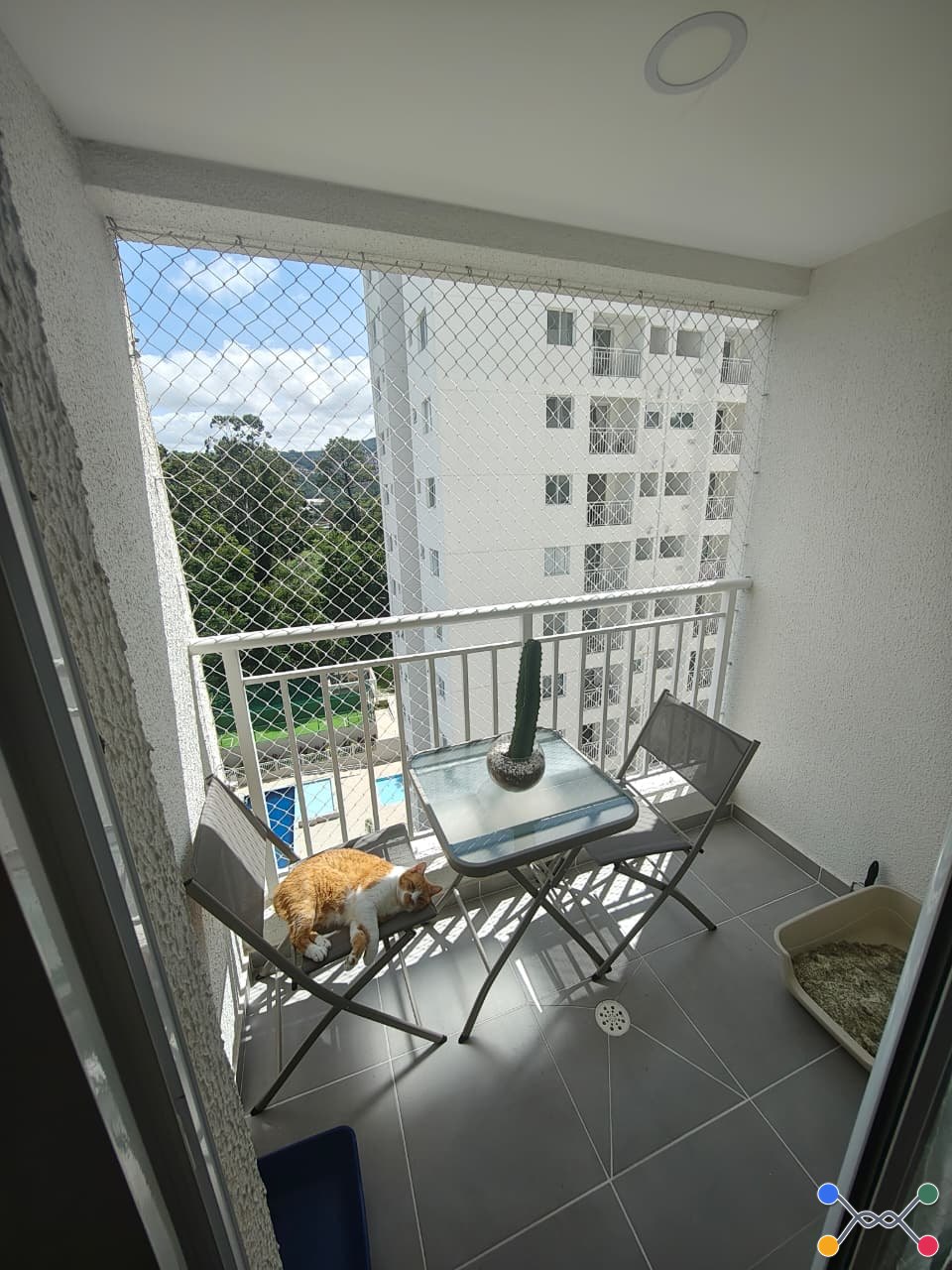 Apartamento Condomínio, Residencial, 3 dormitório(s), 1 vaga(s) de garagem