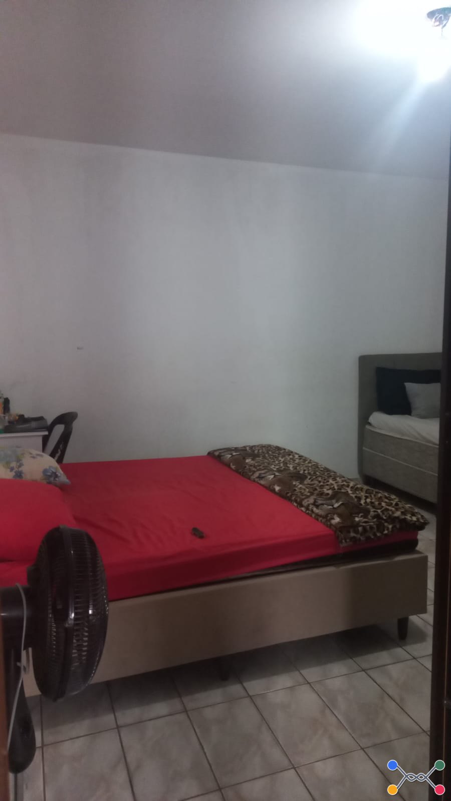 Casa, Residencial, 2 dormitório(s), 1 vaga(s) de garagem