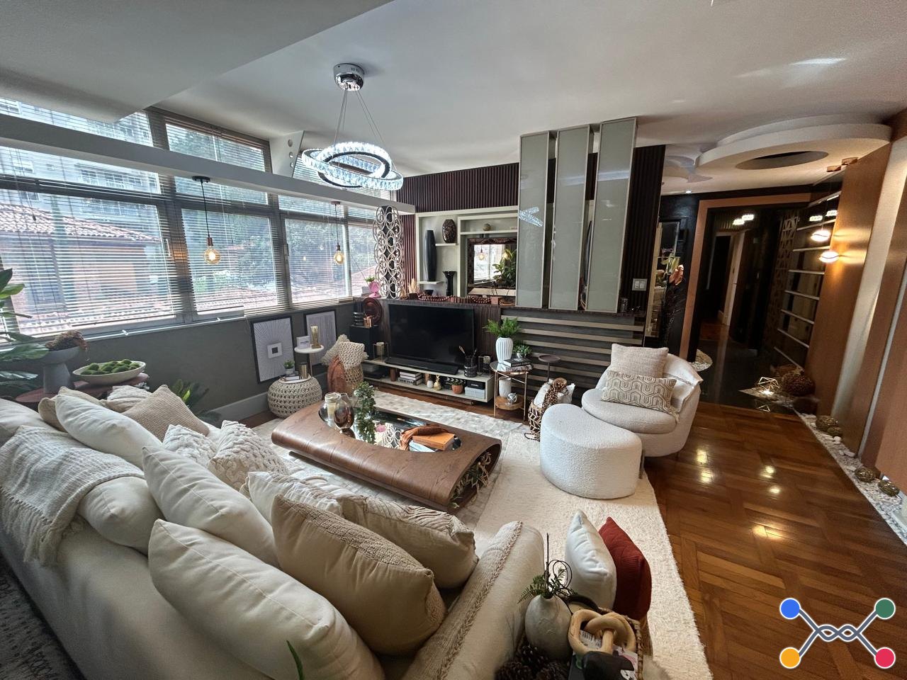 Apartamento Condomínio, Residencial, 3 dormitório(s), 2 vaga(s) de garagem