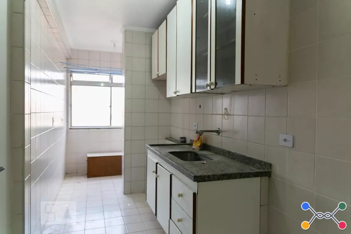 Apartamento Condomínio, Residencial, 2 dormitório(s), 1 vaga(s) de garagem