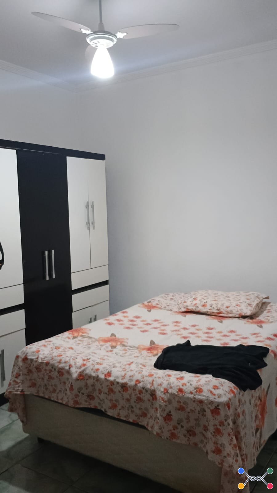 Casa, Residencial, 3 dormitório(s), 4 vaga(s) de garagem