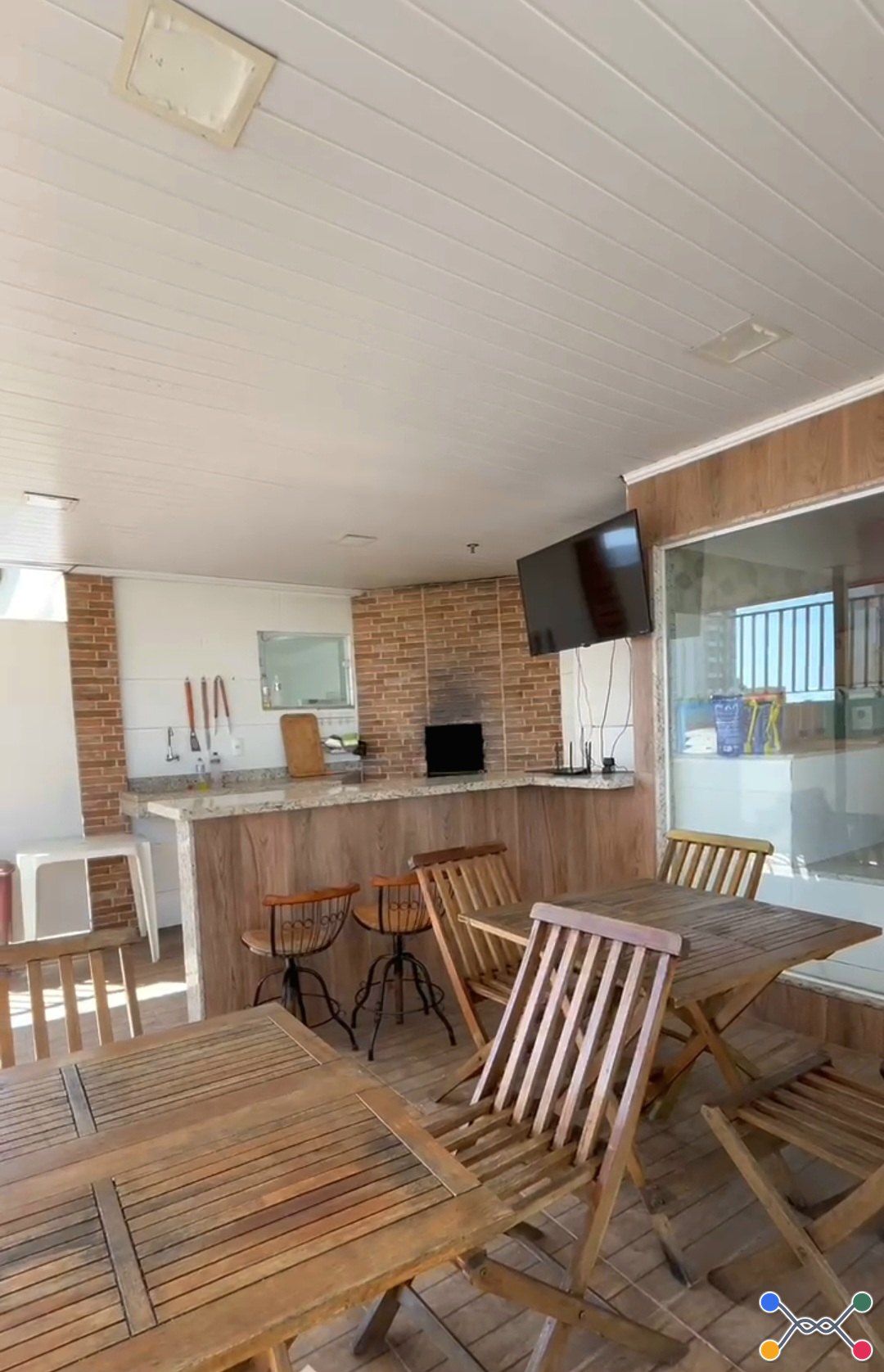 Apartamento Condomínio, Residencial, 3 dormitório(s), 1 vaga(s) de garagem