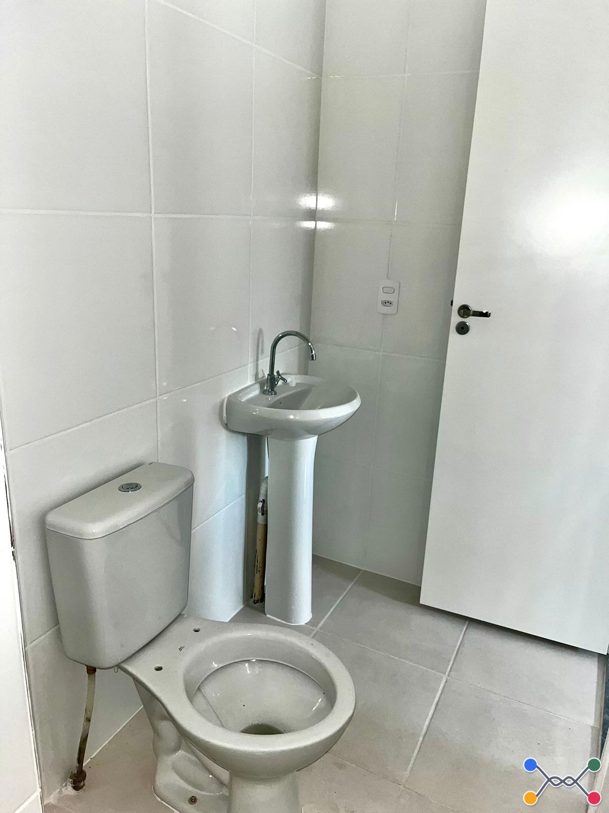 Apartamento Condomínio, Residencial, Água Branca