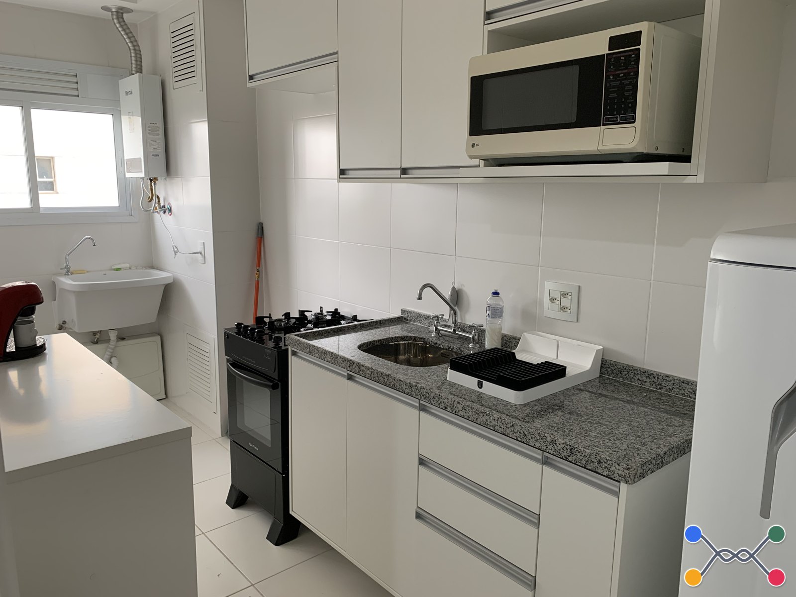 Apartamento Condomínio, Residencial, 1 dormitório(s), 1 vaga(s) de garagem