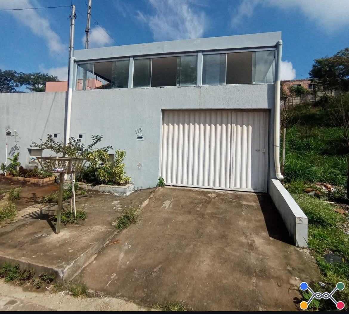 Casa, Comercial, 3 dormitório(s), 2 vaga(s) de garagem