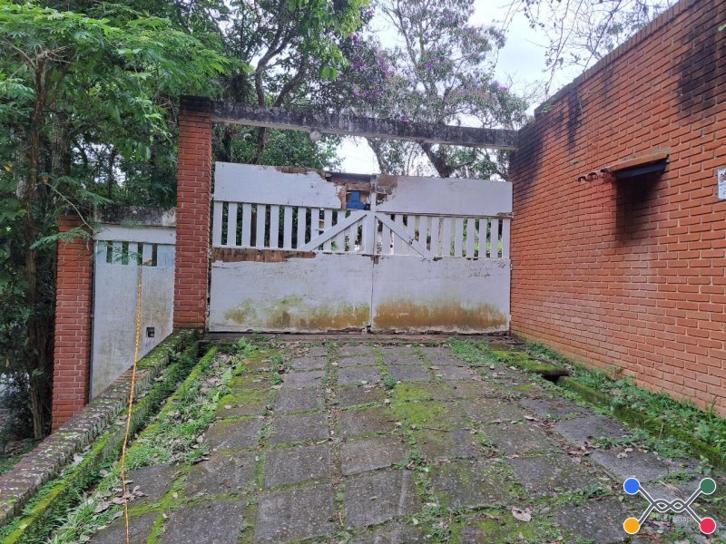 Casa, Residencial, Chácaras Santa Lúcia dos Ipês, 6 dormitório(s)