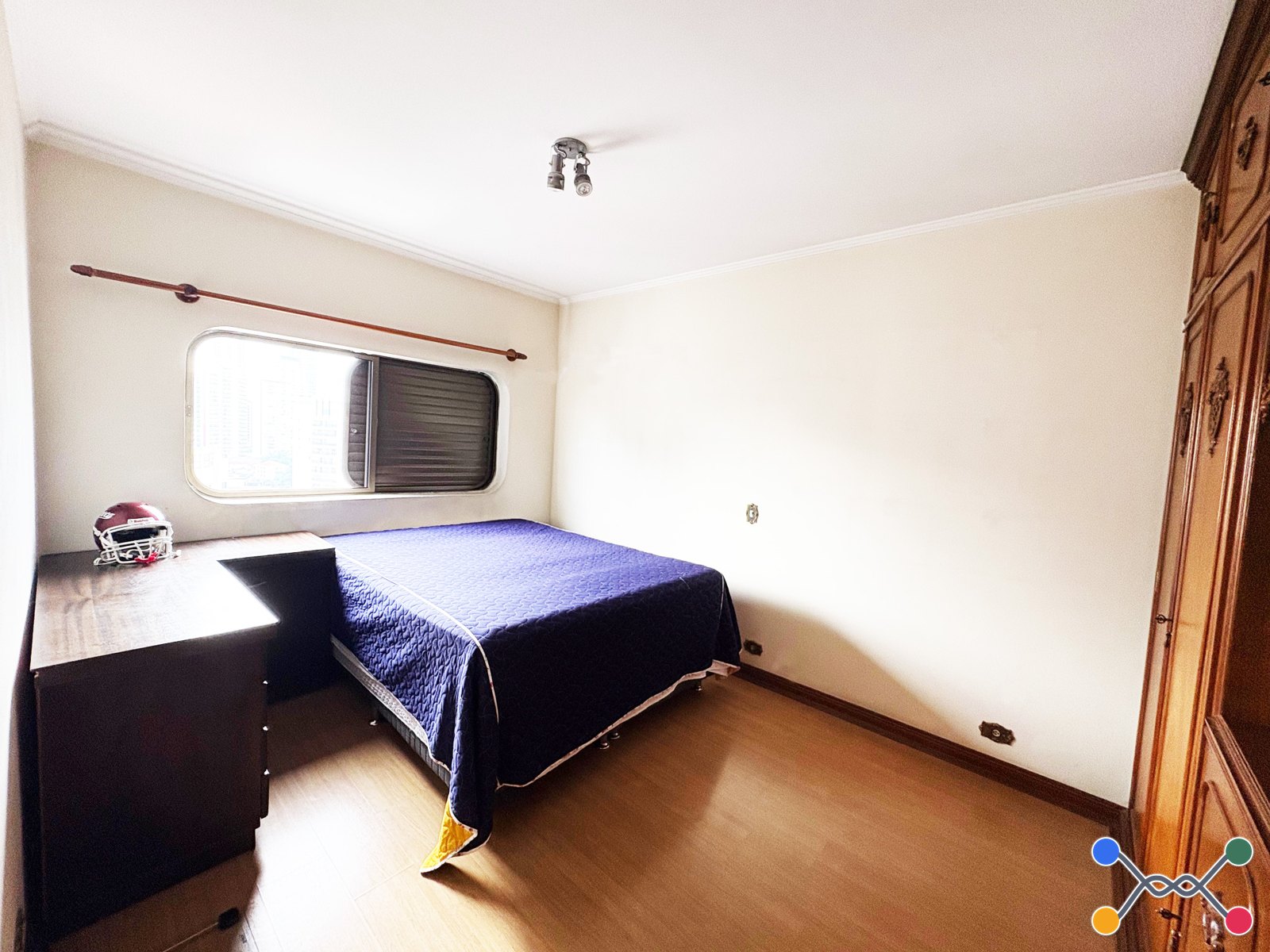 Apartamento Condomínio, Residencial, 3 vaga(s) de garagem