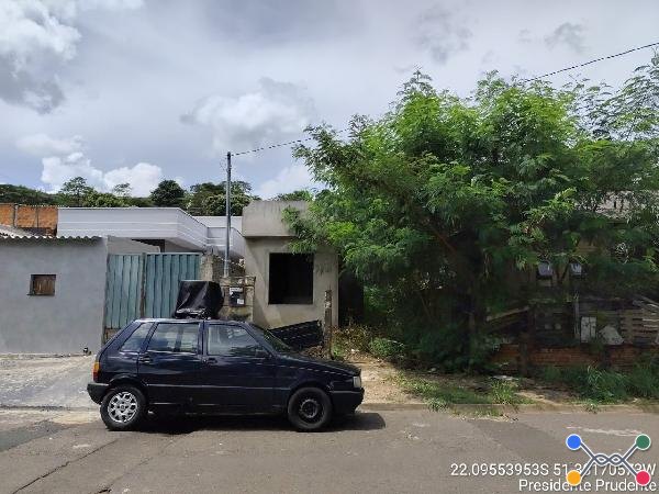 Casa, Residencial, PARQUE PRIMAVERA