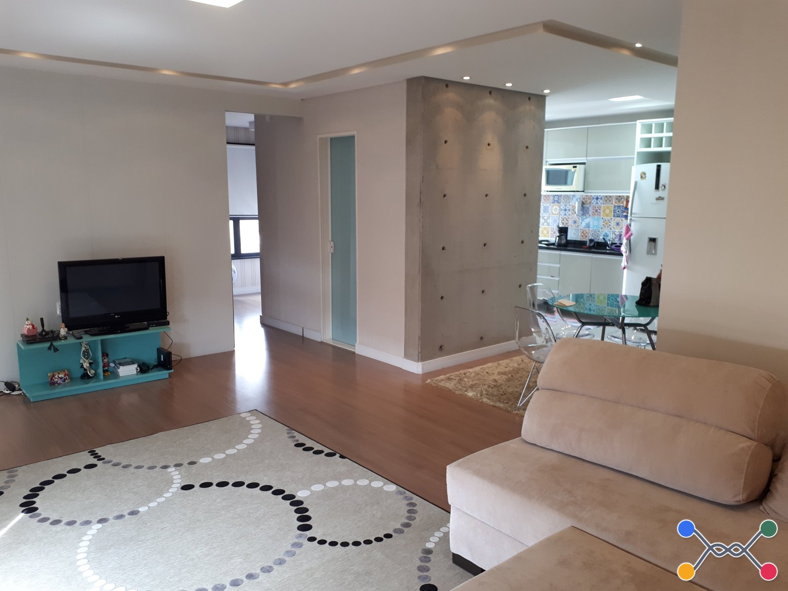 Apartamento Condomínio, Residencial, 1 dormitório(s), 1 vaga(s) de garagem