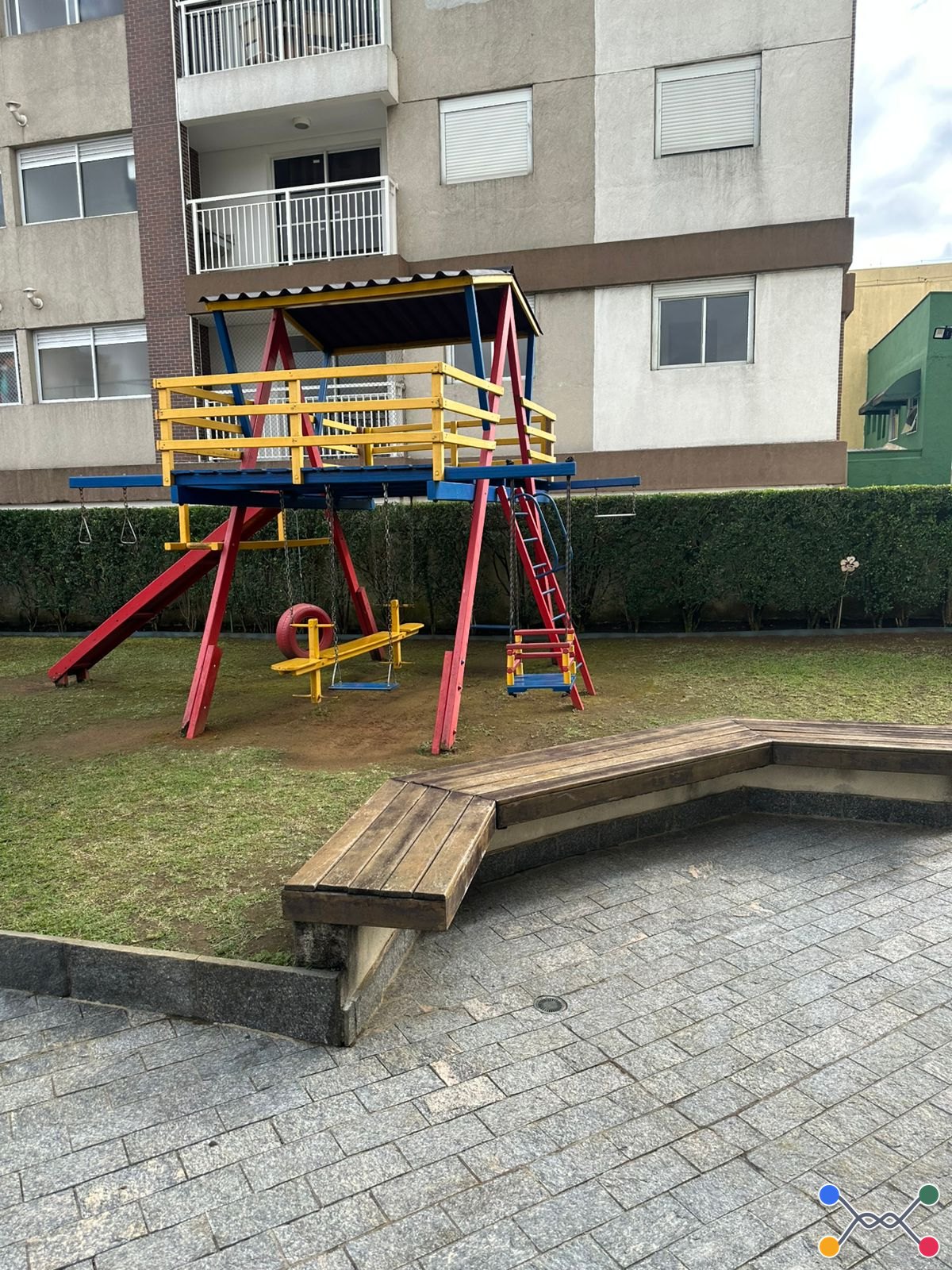 Apartamento Condomínio, Residencial, 2 dormitório(s), 2 vaga(s) de garagem