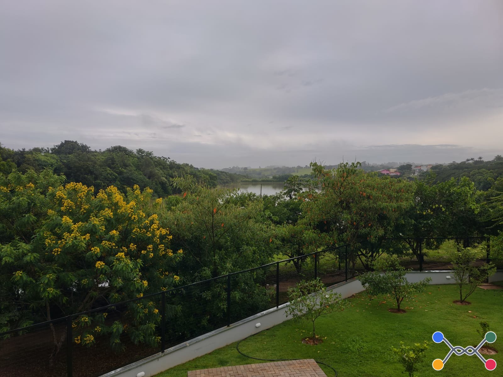 Casa Condomínio, Residencial, 2 vaga(s) de garagem