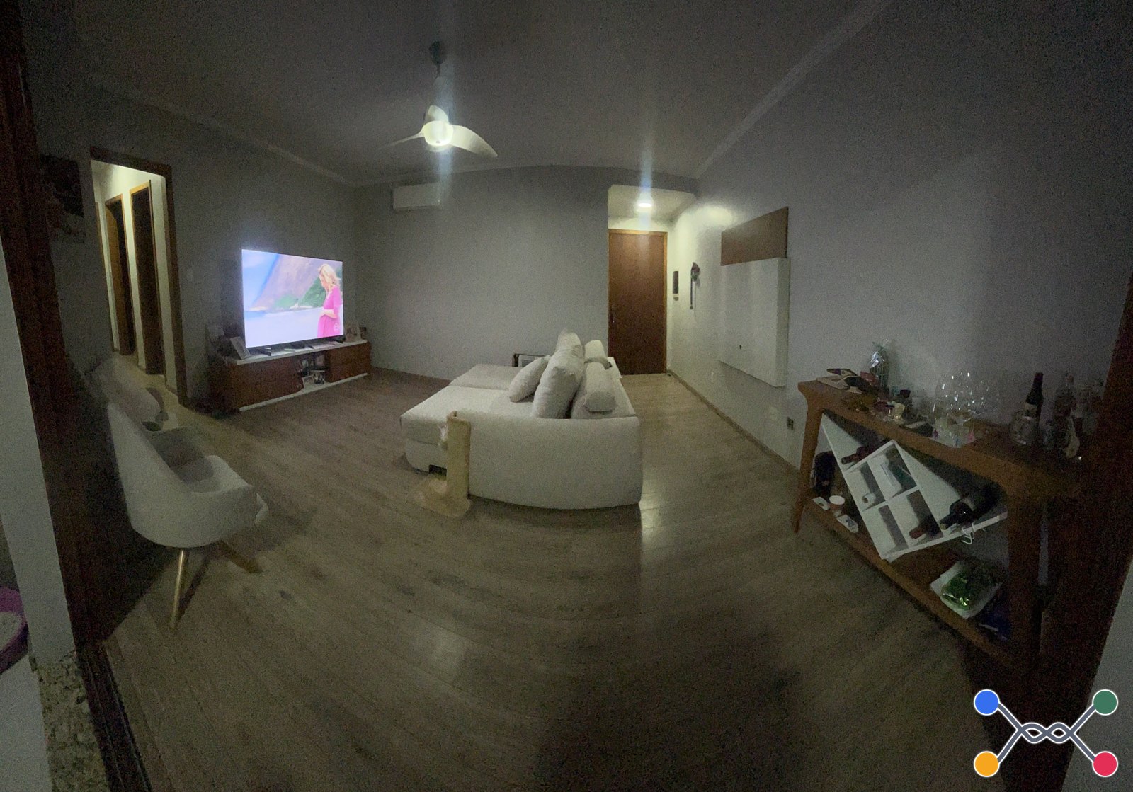 Apartamento Condomínio, Residencial, 3 dormitório(s), 2 vaga(s) de garagem