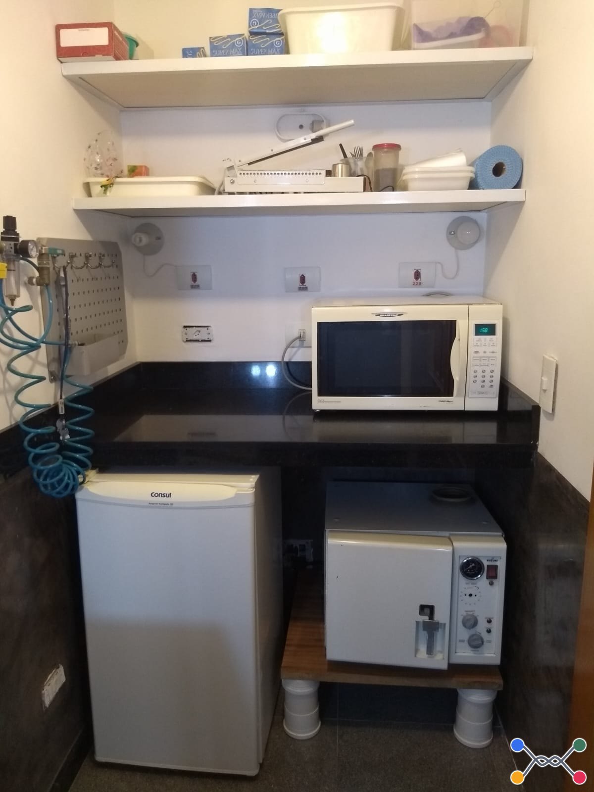 Sala, Comercial