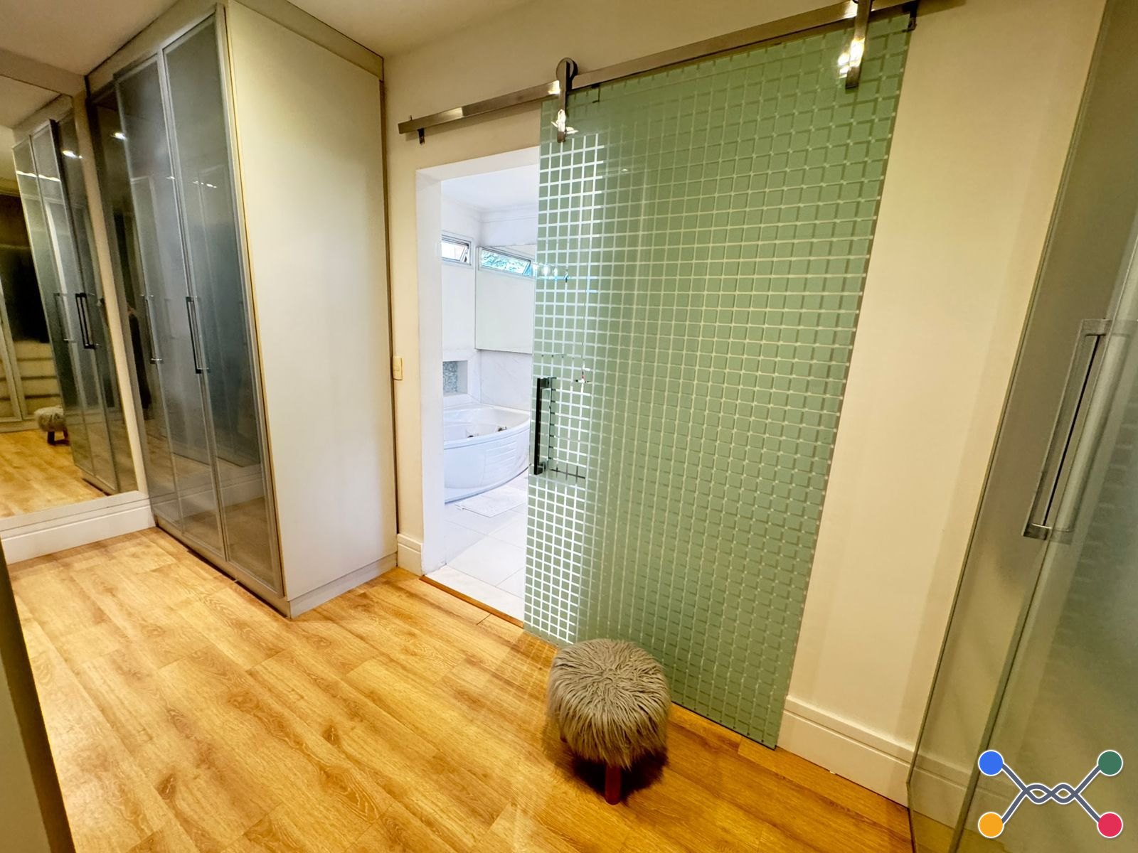 Casa Condomínio, Incorporação, 4 vaga(s) de garagem