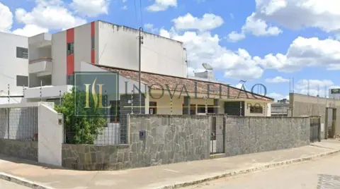 Imóvel c/ 02 Pav., c/ A.T 324,00m², em Caruaru
